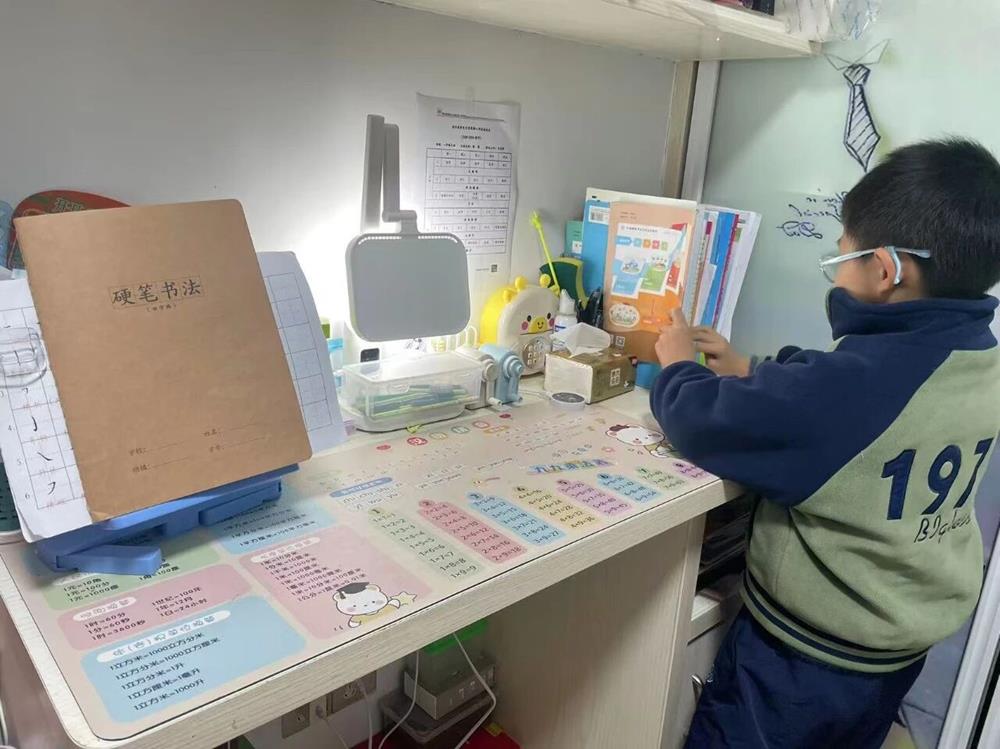 ffa606f5eec343b7b0c292ac00a850da.jpg