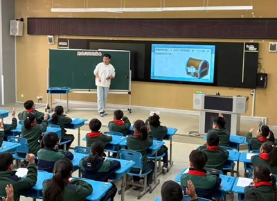【文昌 · 教学教研】核心素养共研磨 童趣课堂齐探寻 —— 枫桥中心小学、文正小学、文昌实小三校“境脉课堂”联合研讨活动