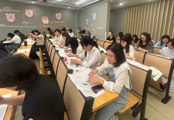 【文昌 · 教学教研】读以致用 言以达意——语文学科“实用性阅读与交流”专题教研活动